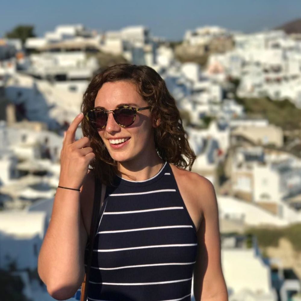 Meet your Posher, Neve
